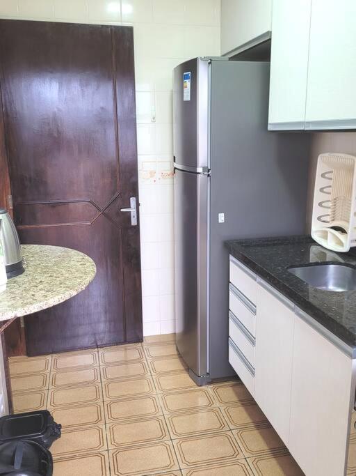Apartamento Brejatuba Beira Mar Гуаратуба Екстериор снимка